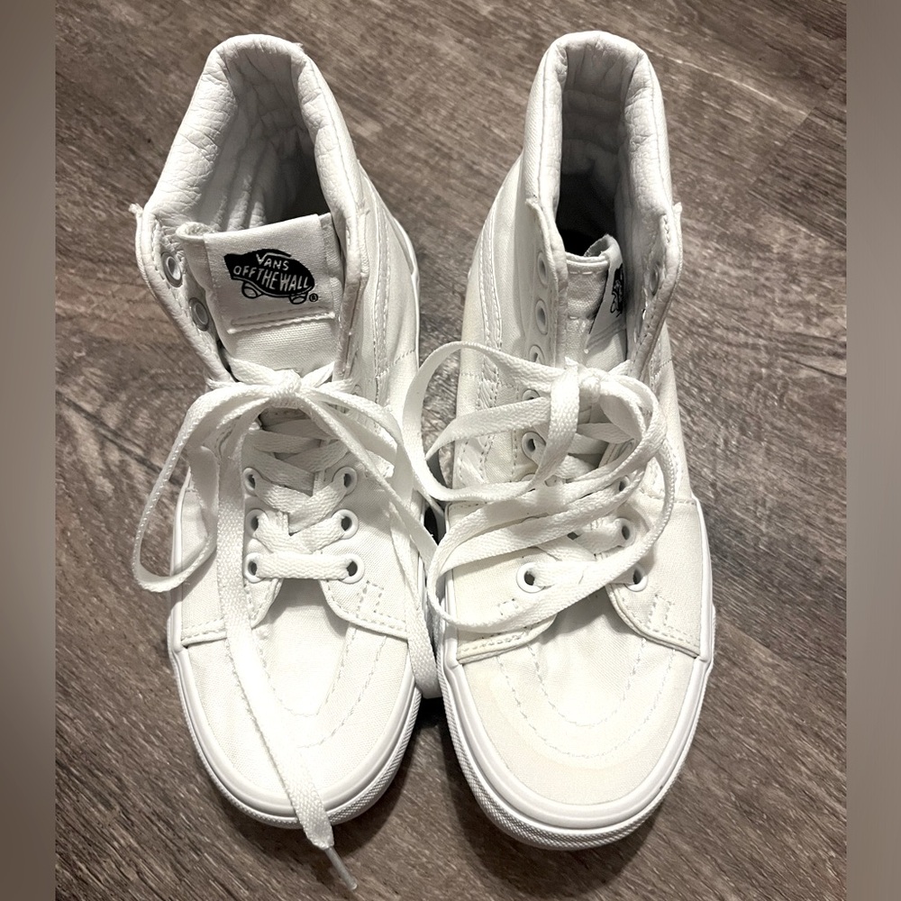 GUC all white high top Vans women’s size 6